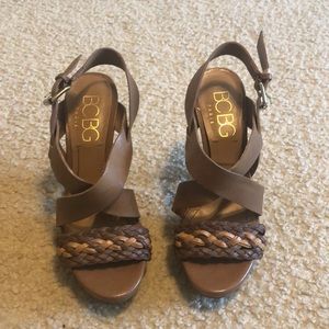 Platform BCBG sandals